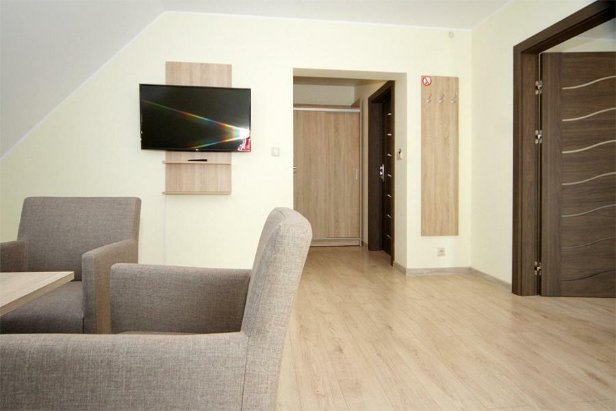 Holiapart Willa Stenga - Przy Lesie, Taras, Plac Zabaw, Grill Крыница-Морска Экстерьер фото